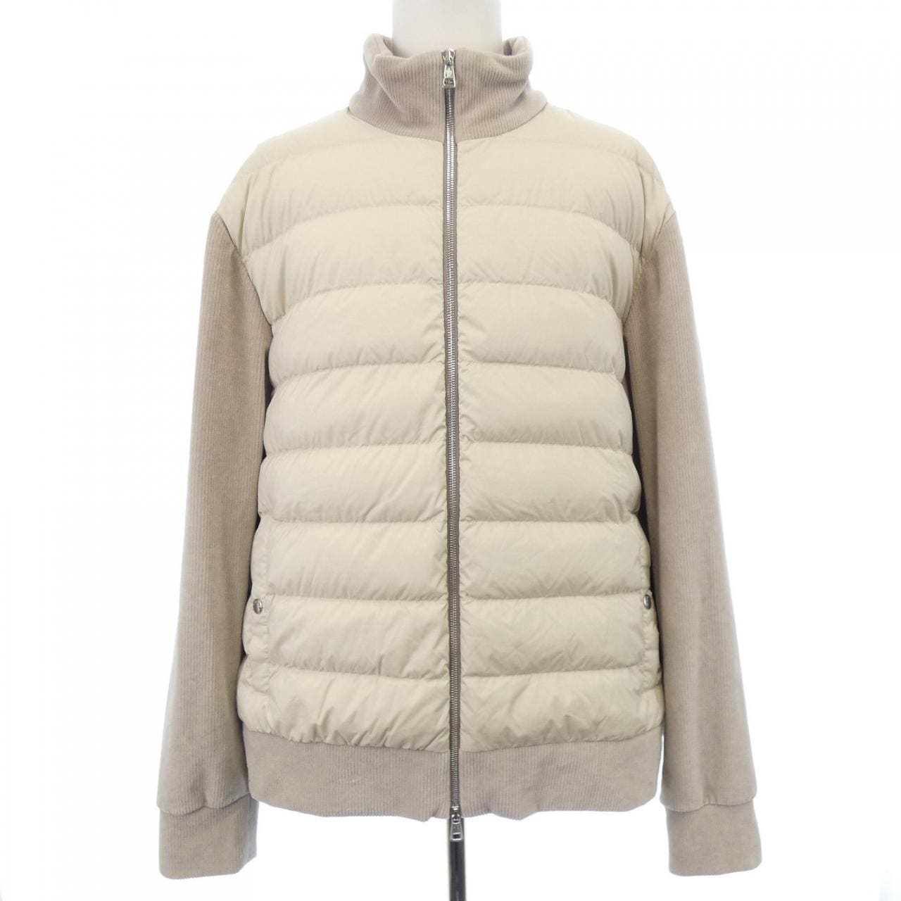 モンクレール MONCLER 20918G00083 ダウンジャケット