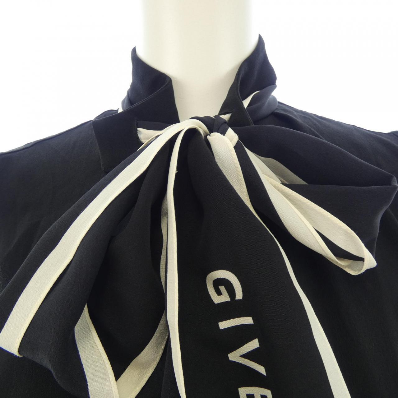 ジバンシー GIVENCHY BW60GA10JX トップス