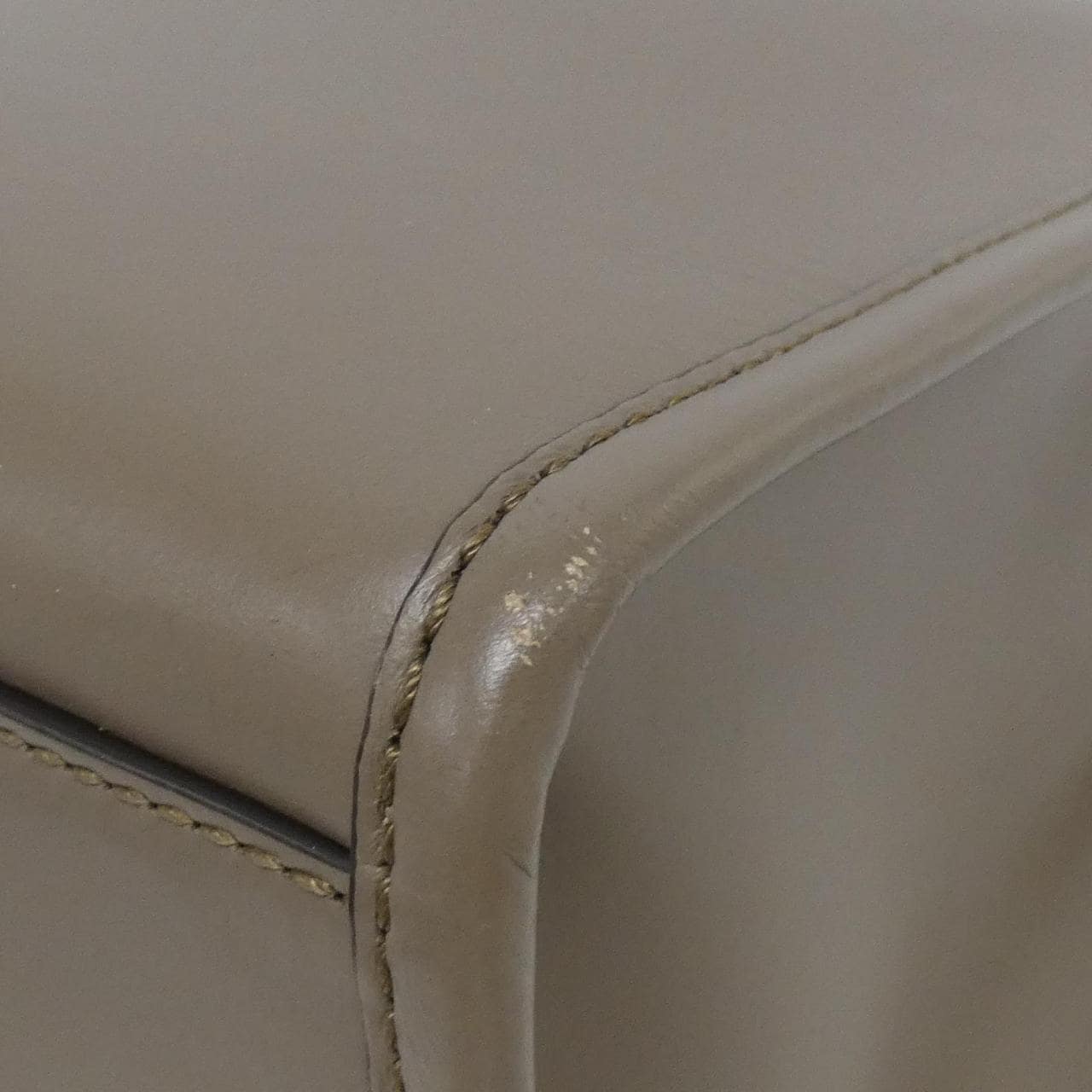 フェンディ フェンディ サンシャイン ミディアム 8BH386 AHN5 バッグ