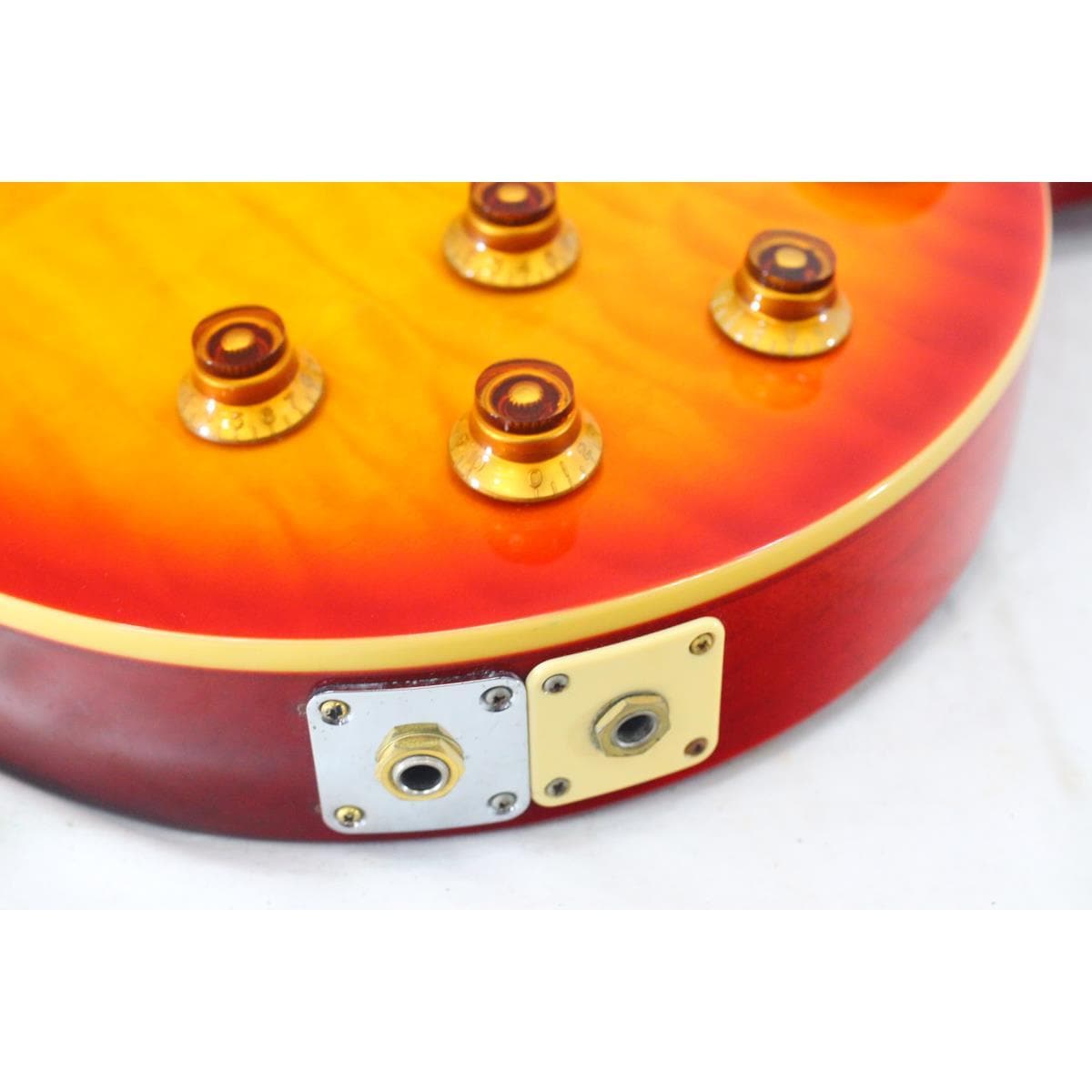 ＥＰＩＰＨＯＮＥ　ＬＥＳ　ＰＡＵＬ　ＵＬＴＲＡ　ＩＩ