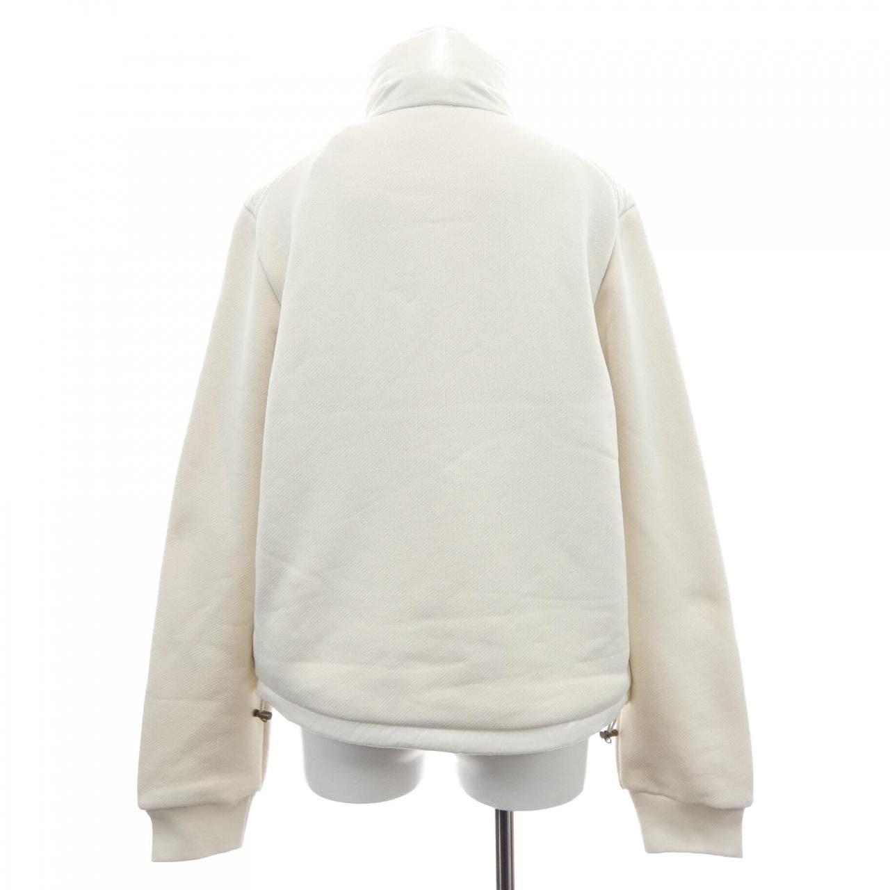 【新品】モンクレール MONCLER 20938G00017 89BG6 ダウンジャケット