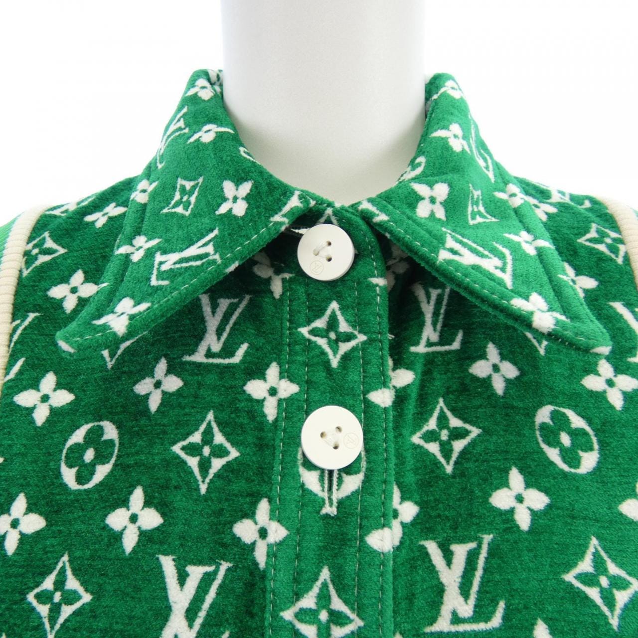 ルイヴィトン LOUIS VUITTON モノグラムタウアリングボンバージャケット FNJA39O94 ジャケット