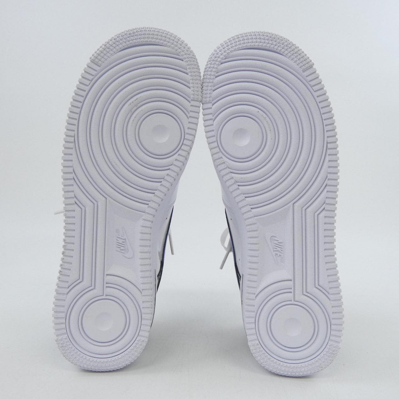 ナイキ NIKE DQ7570-400 スニーカー