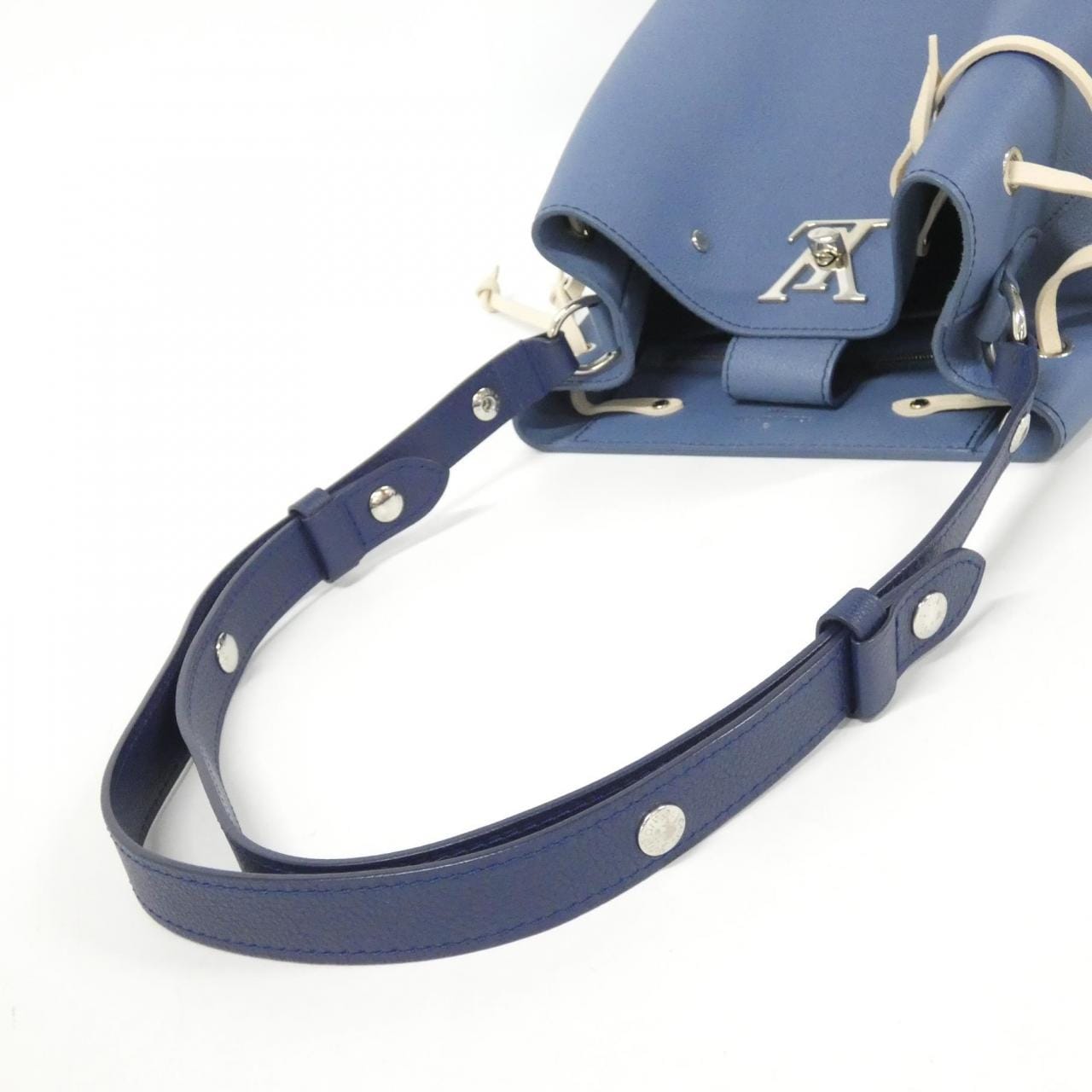 ルイヴィトン ロックミー バケット M51413 ショルダーバッグ