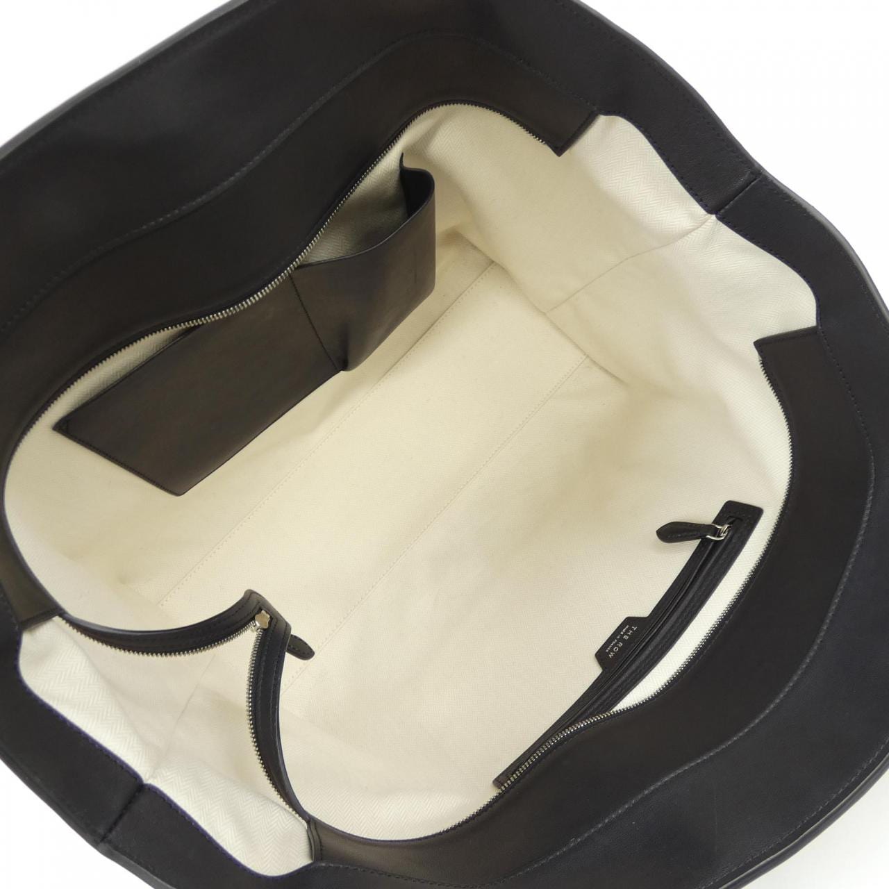 ザロウ THE ROW MARLO マルロ W1904M L72 BAG