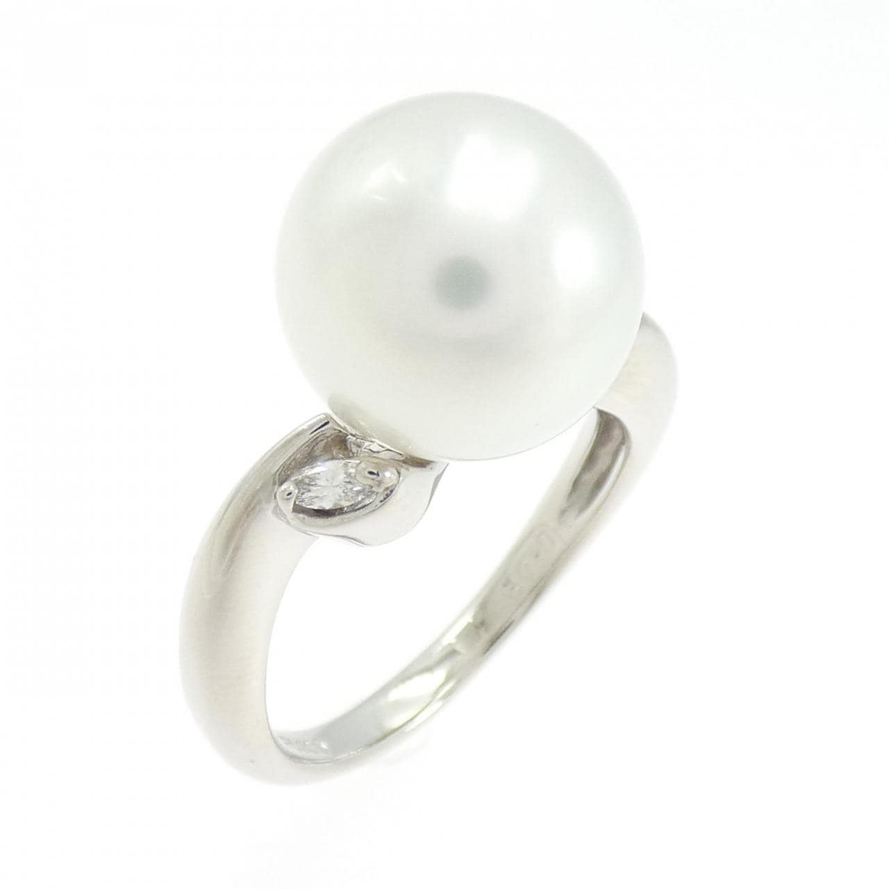 PT900 白蝶パール リング 11.6mm