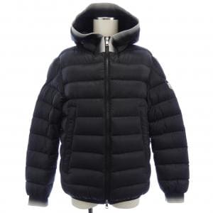 モンクレール MONCLER ダウンジャケット