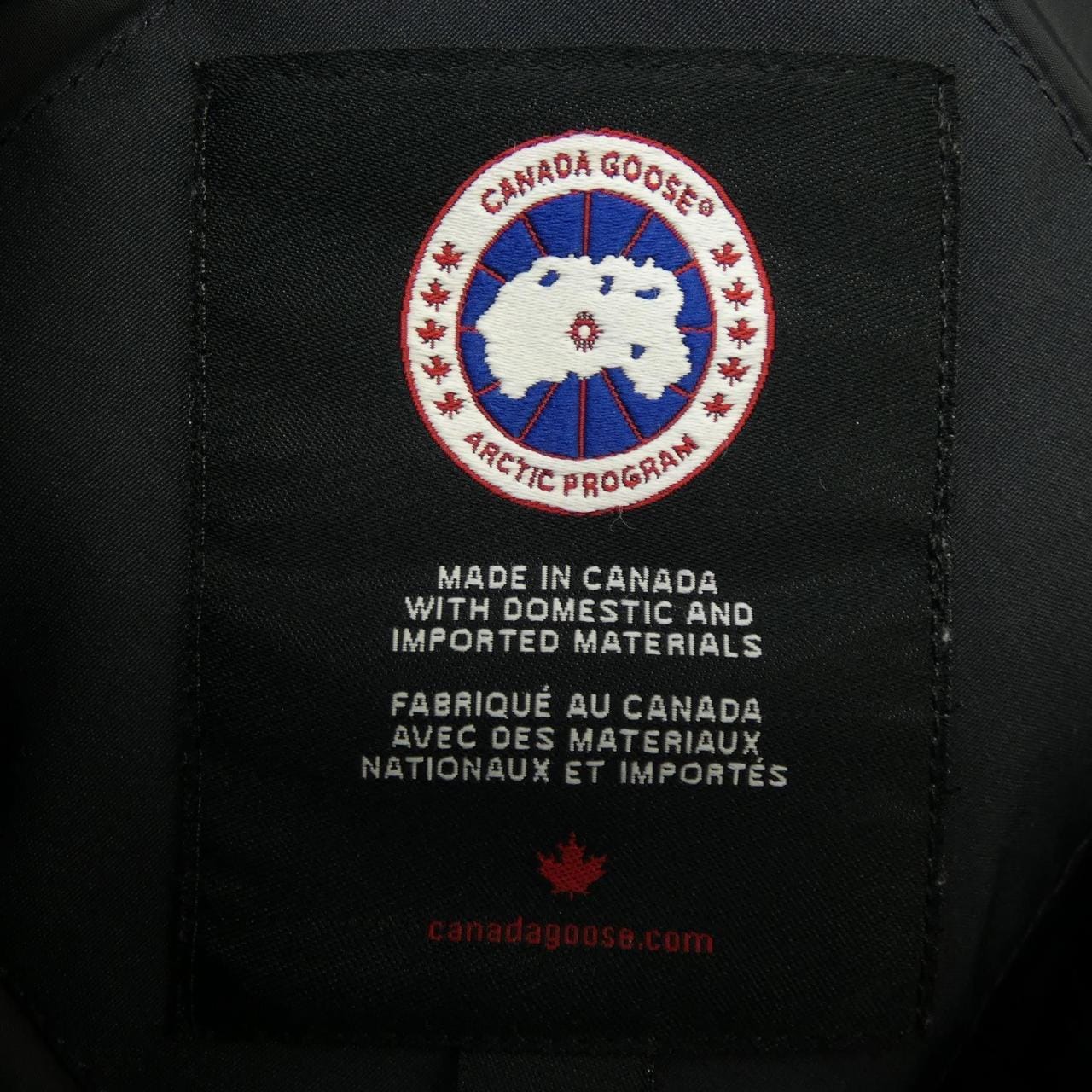 カナダグース CANADA GOOSE ダウンコート