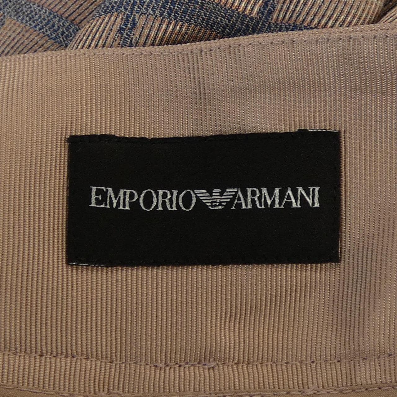 エンポリオアルマーニ EMPORIO ARMANI ショートパンツ