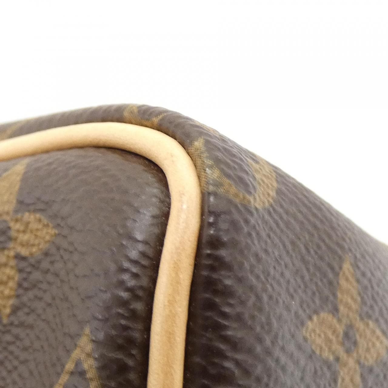 LOUIS VUITTON Monogram Truth 香水 25 厘米 M47527 手拿包