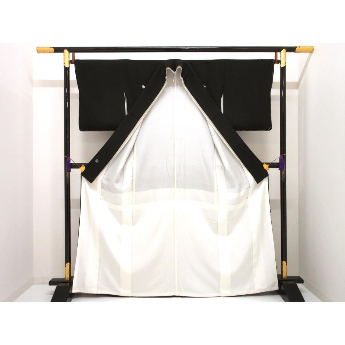 【未使用品】留袖　五三の桐【千總】