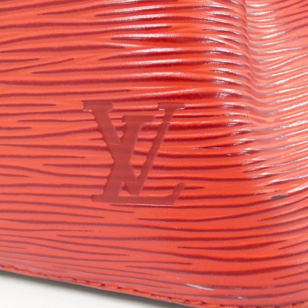 ルイヴィトン エピ プチ ノエ M44172 ショルダーバッグ