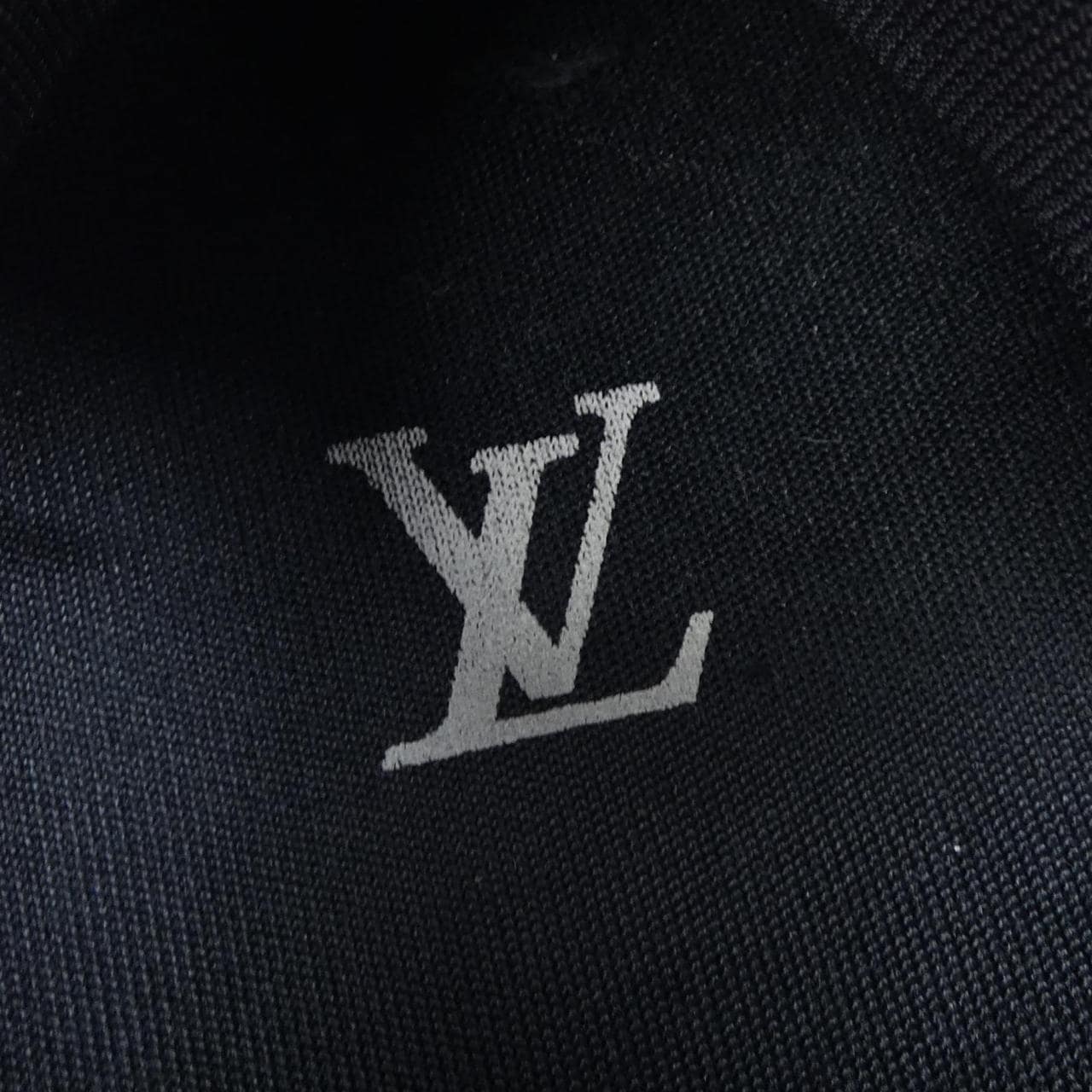 ルイヴィトン LOUIS VUITTON 1A9J1D スニーカー