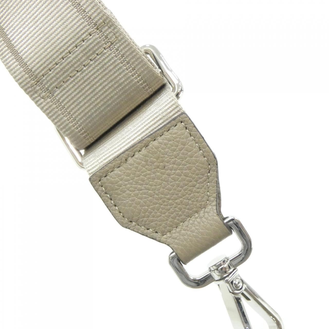 フェンディ カメラ ケース 7M0286 AMAC ショルダーバッグ