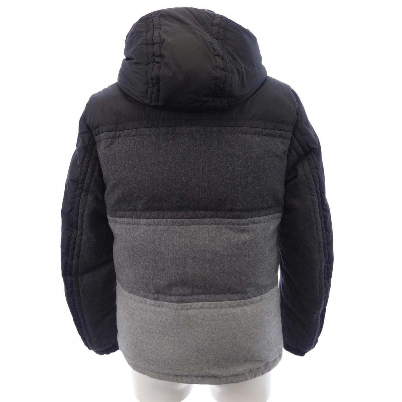 モンクレール MONCLER ROUVE ダウンジャケット