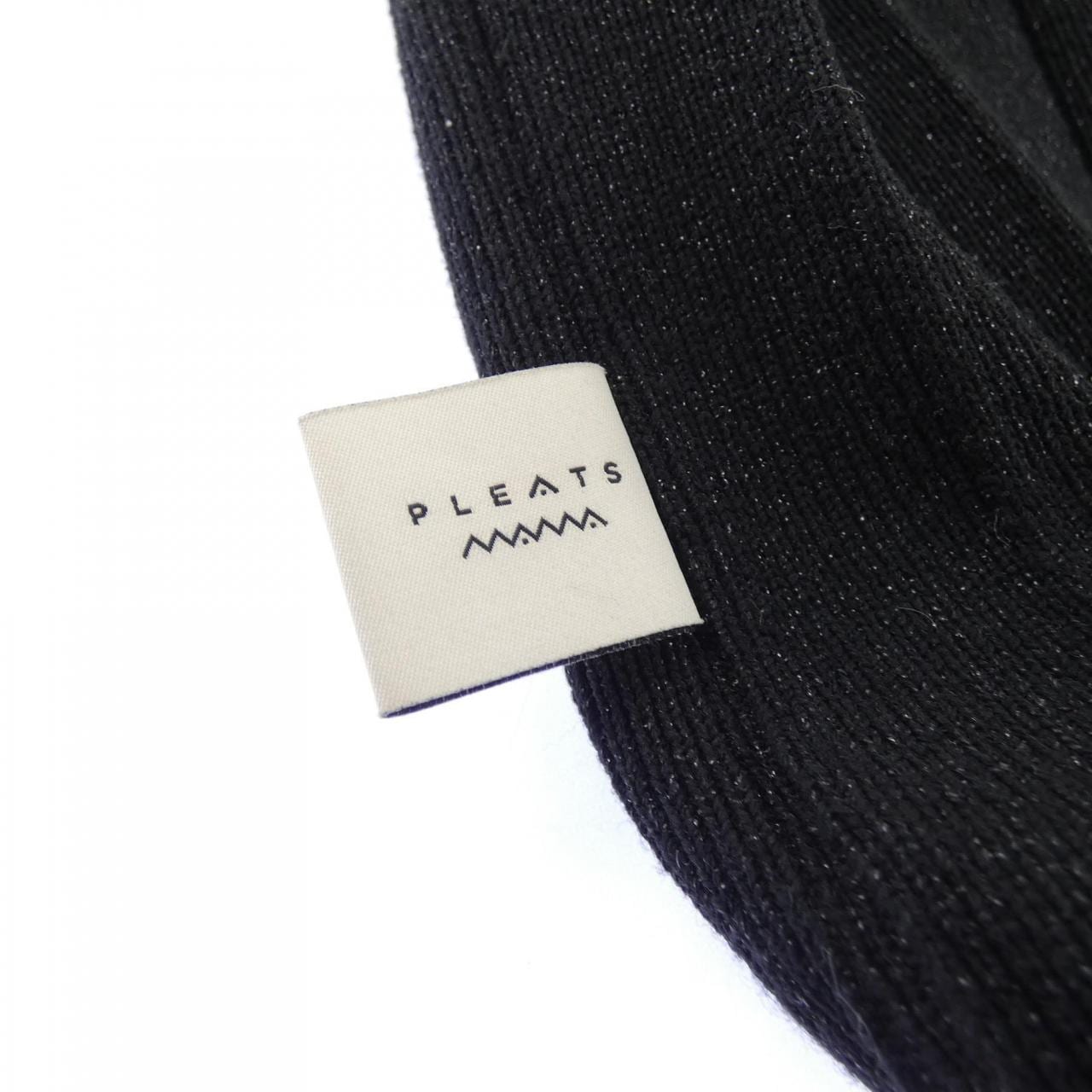 PLEATS MAMA BAG