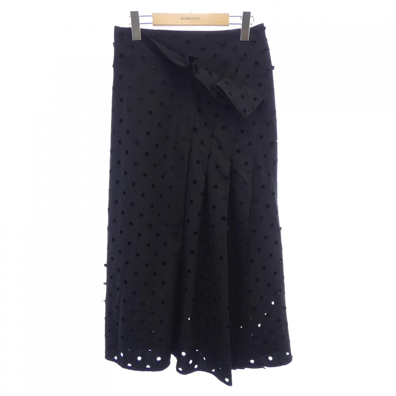 Wise Y's Skirt