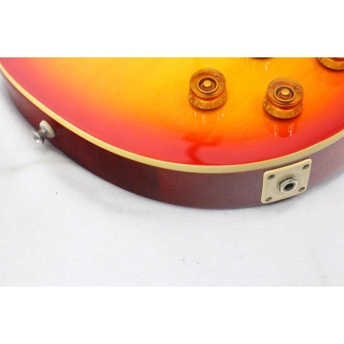 ＥＰＩＰＨＯＮＥ　　ＬＥＳ　ＰＡＵＬ　ＴＲＩＢＵＴＥ　２０１０