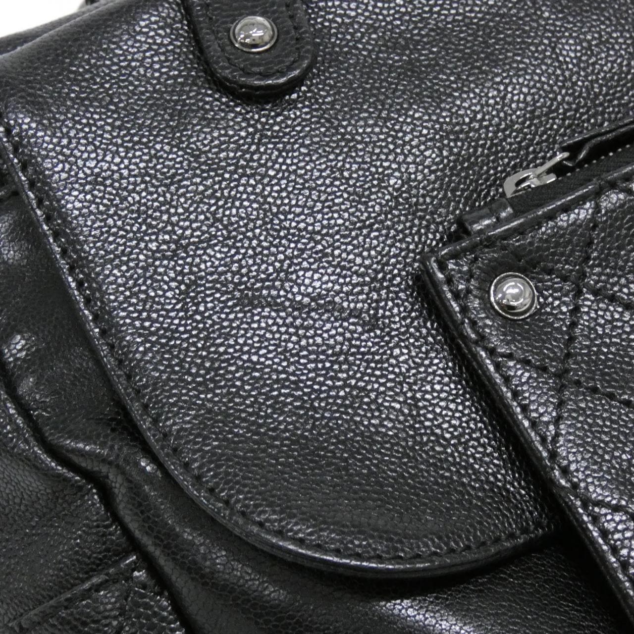 シャネル ショルダーバッグ