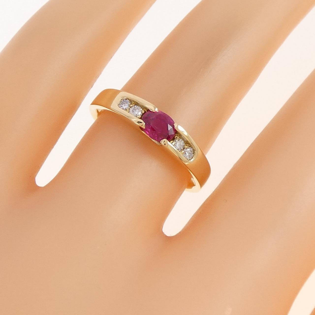 K18YG ルビー リング 0.323CT