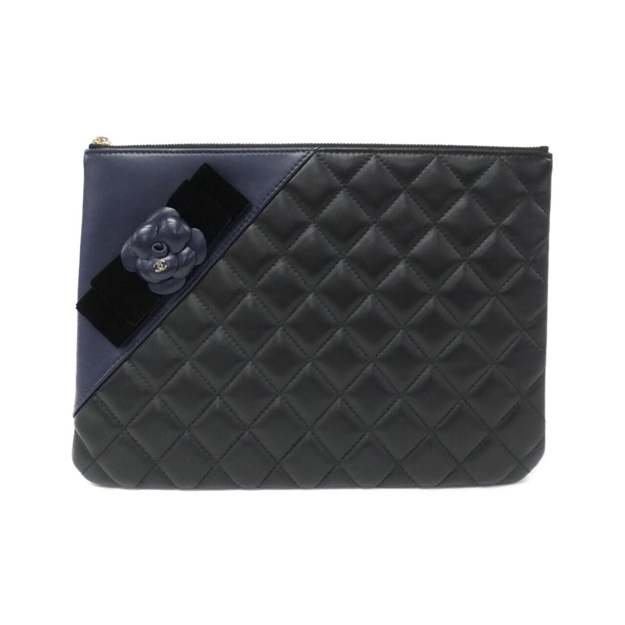 CHANEL 82699 pouch