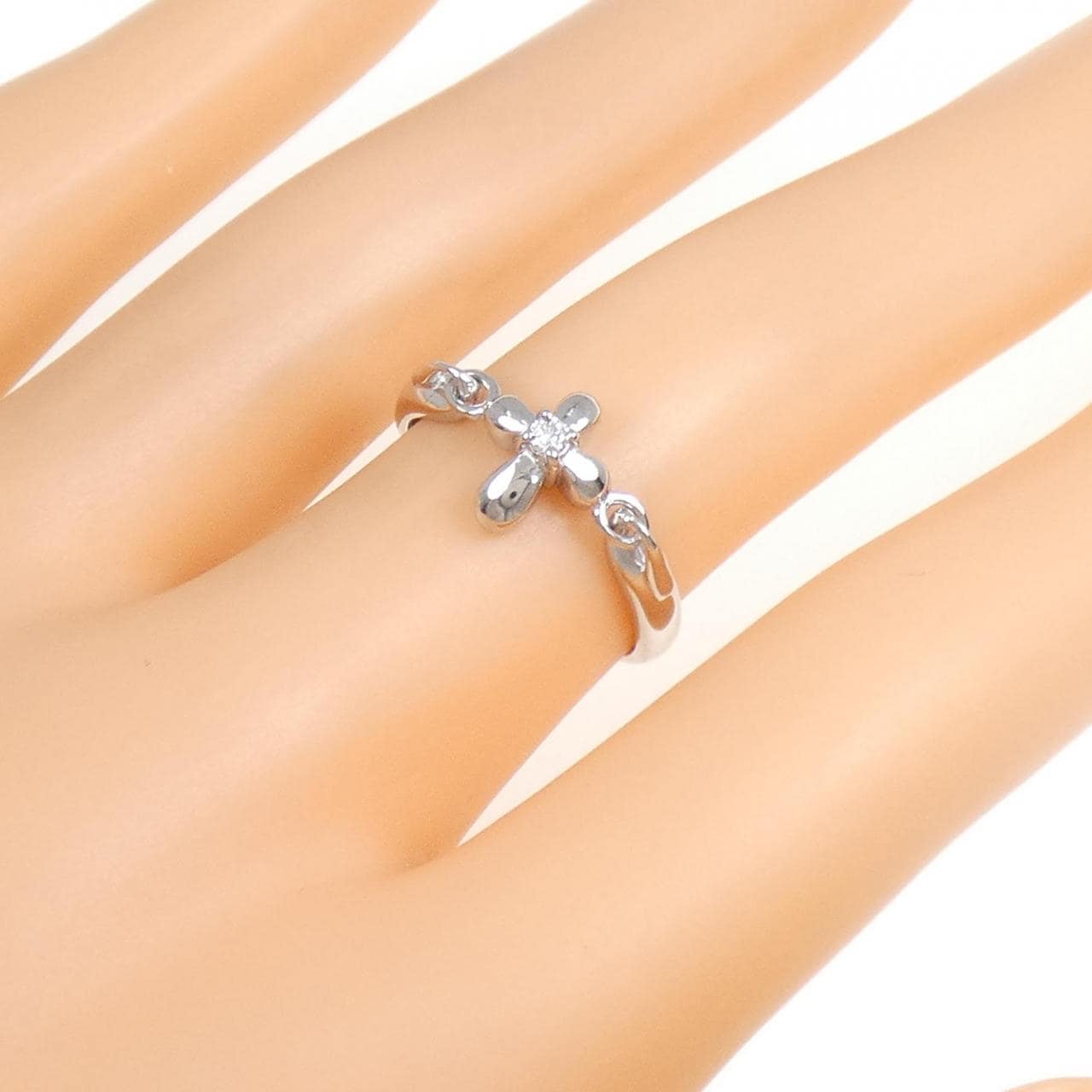 PT Cross Diamond Ring