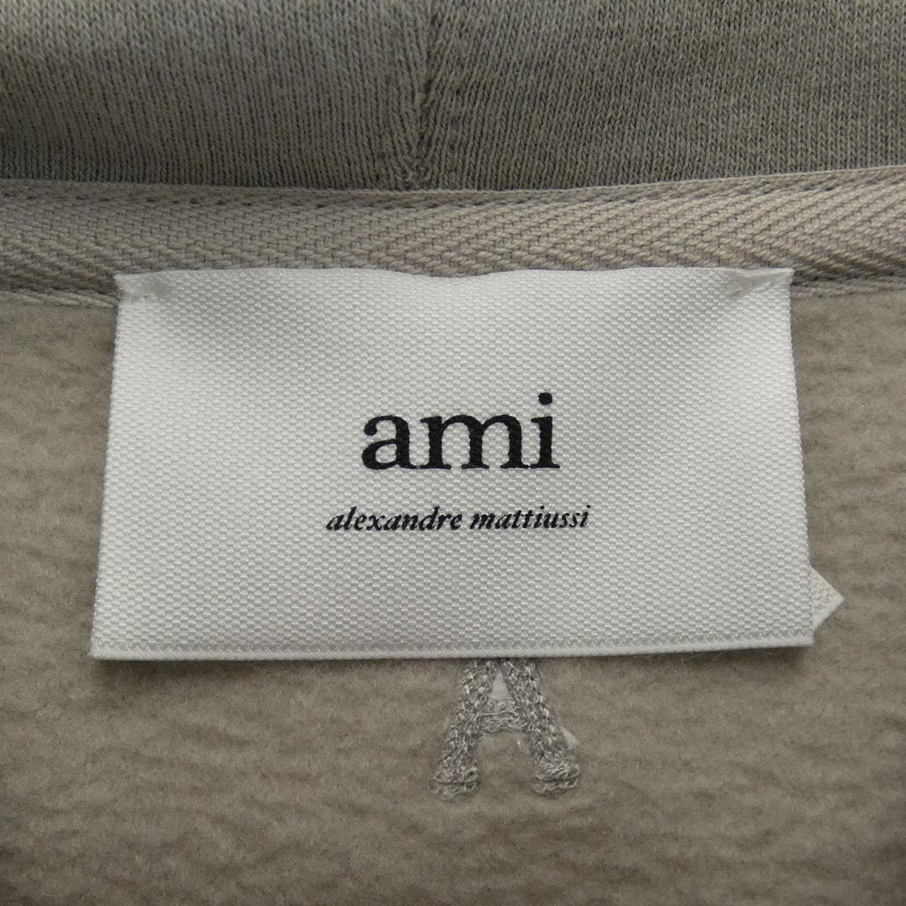 アミ AMI USW217 パーカー