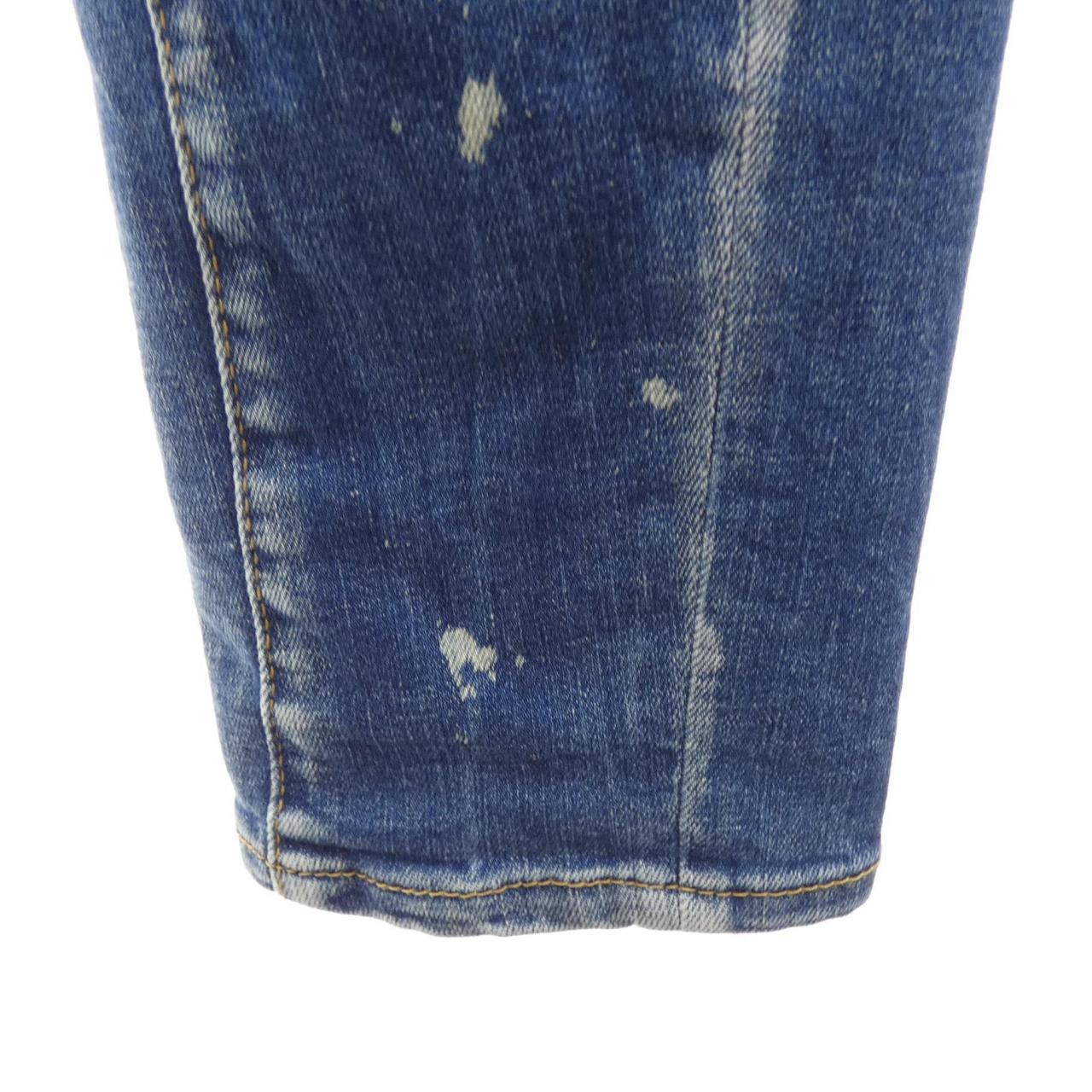 ディースクエアード DSQUARED2 S74LB1438 ジーンズ
