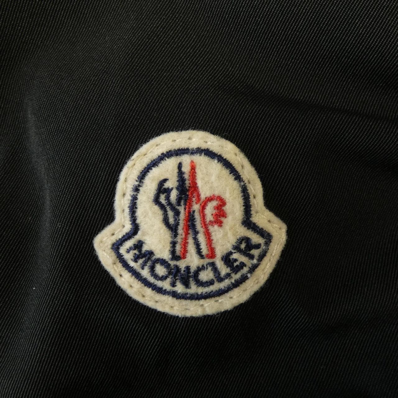 モンクレール MONCLER AREDHEL ダウンコート