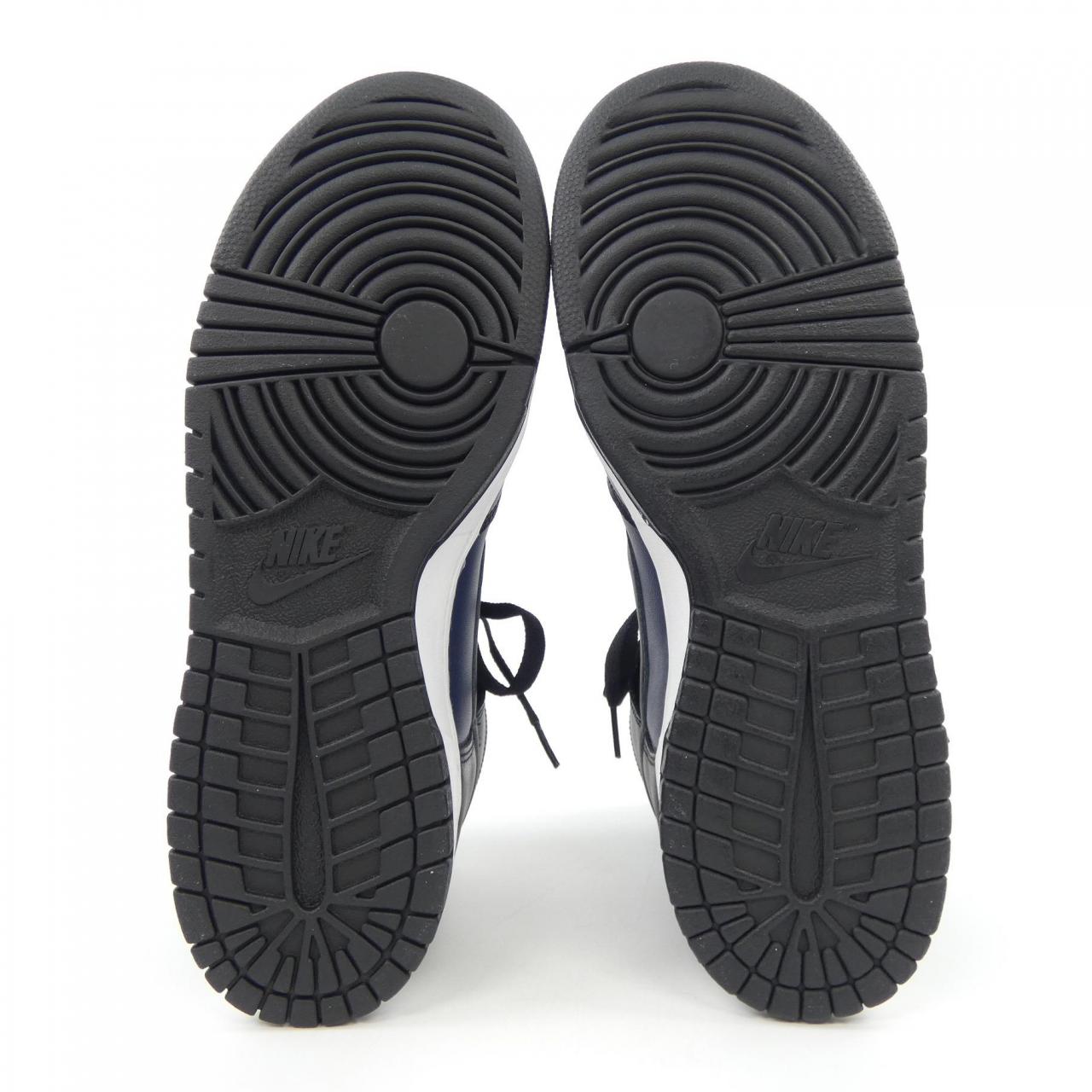 ナイキ NIKE DJ0383-400 スニーカー
