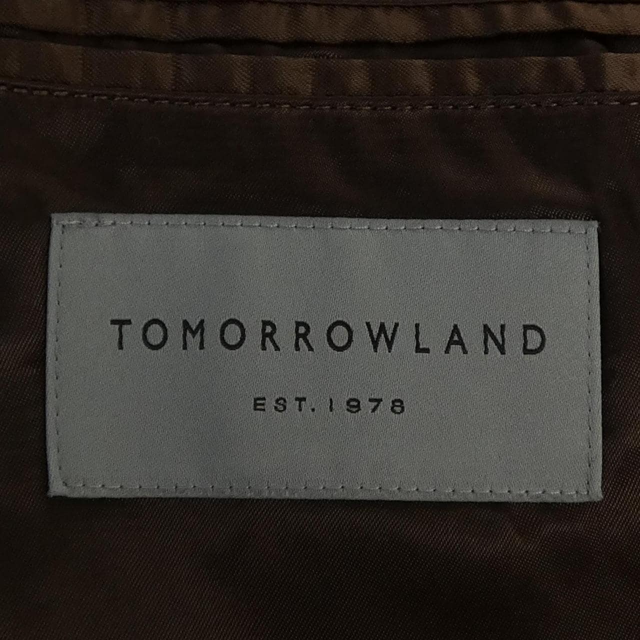 トゥモローランド TOMORROW LAND ジャケット