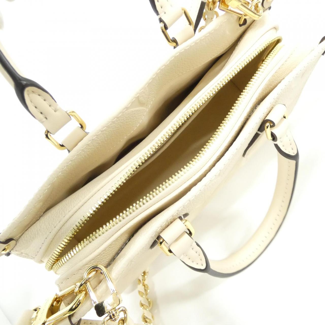 ルイヴィトン モノグラム アンプラント オンザゴーEW M23698 バッグ