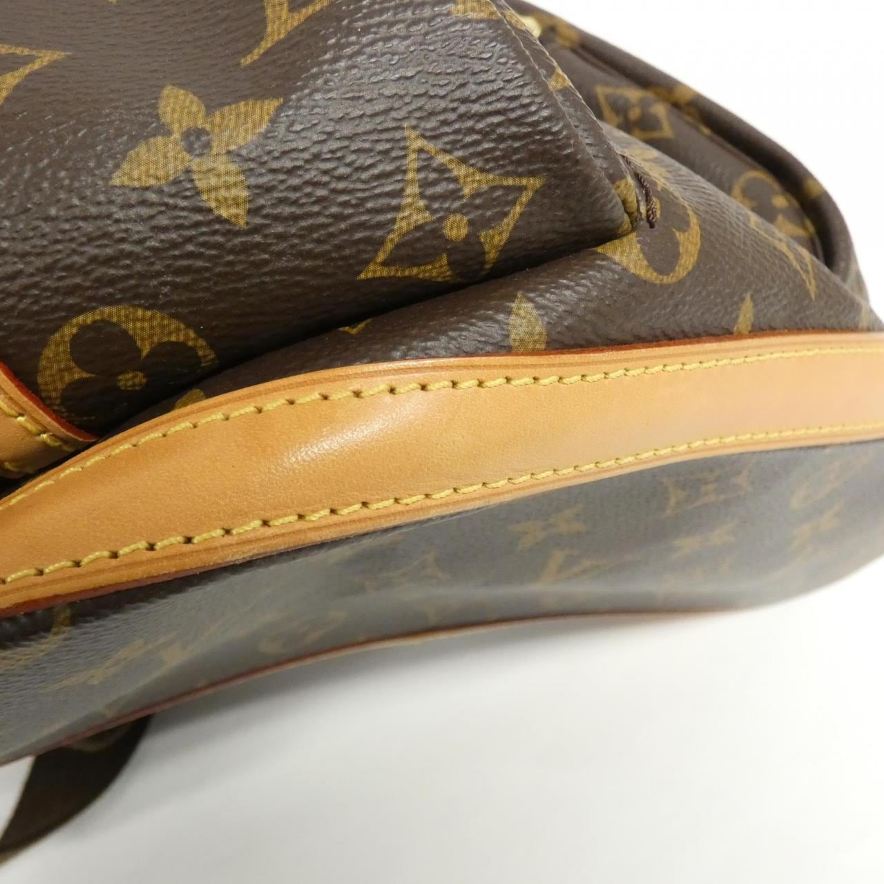 LOUIS VUITTON Monogram Sack a de Bosfort M40107双肩包