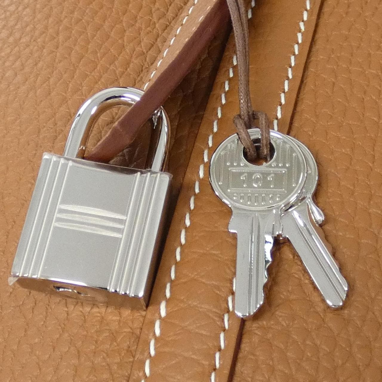 【未使用品】エルメス ピコタン ロック MM 060991CK バッグ