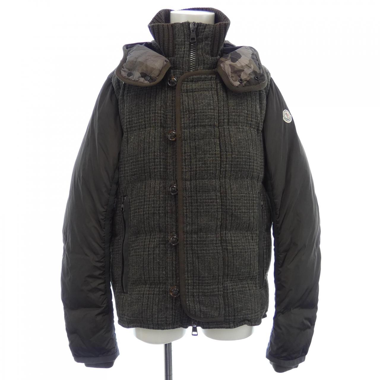 モンクレール MONCLER ダウンジャケット
