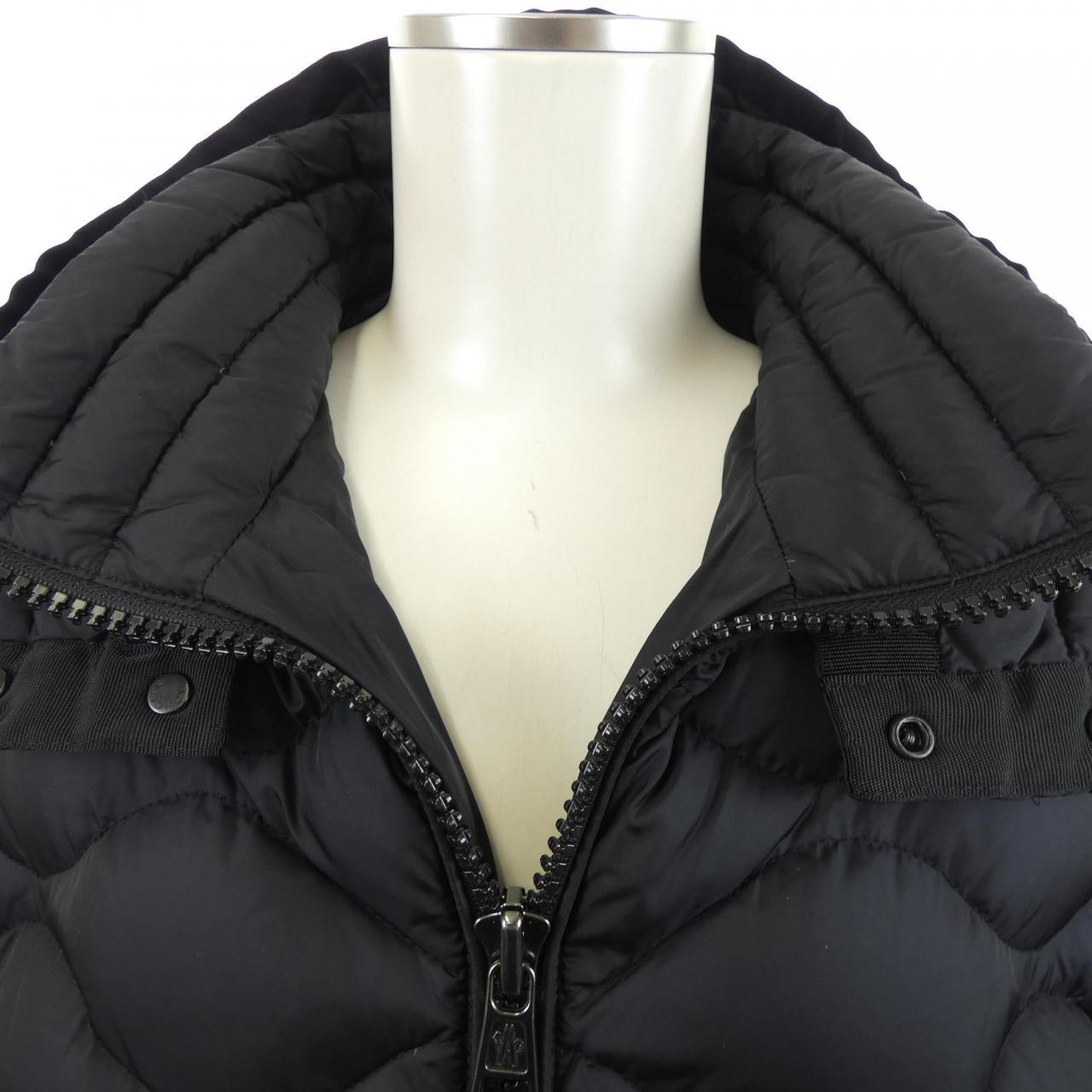 モンクレール MONCLER MORANDIERES ダウンジャケット