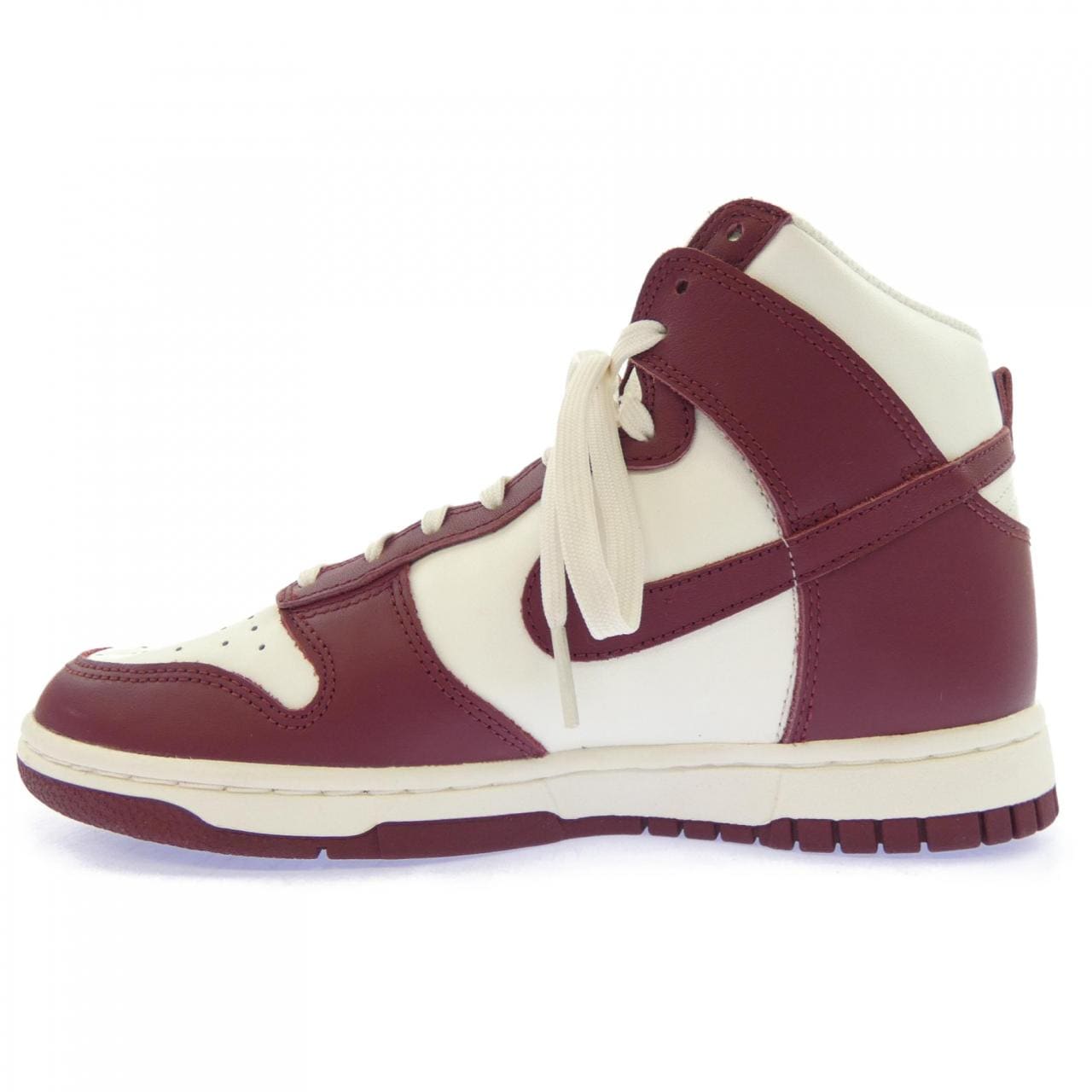 ナイキ NIKE DD1869-101 スニーカー