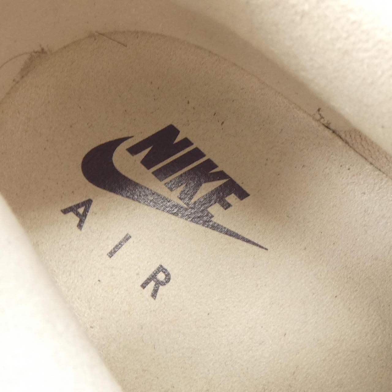 ナイキ NIKE FO8901-259 スニーカー