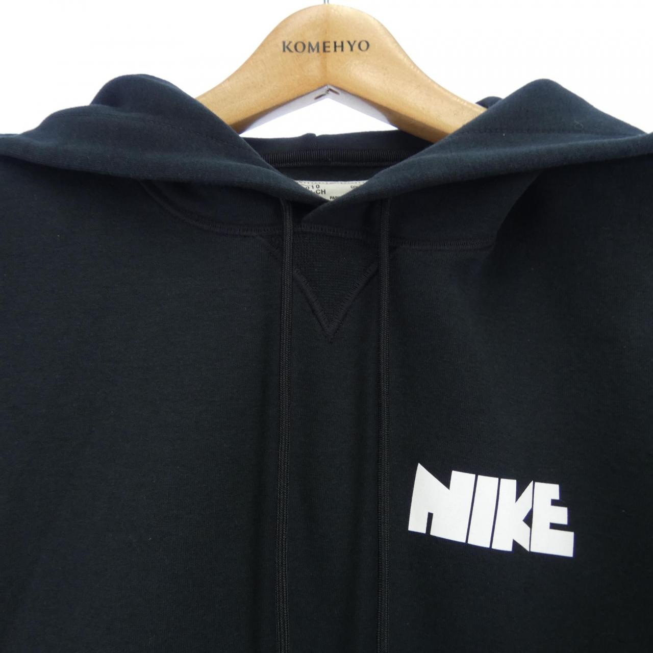 ナイキサカイ NIKE×SACAI CZ4695-010 パーカー