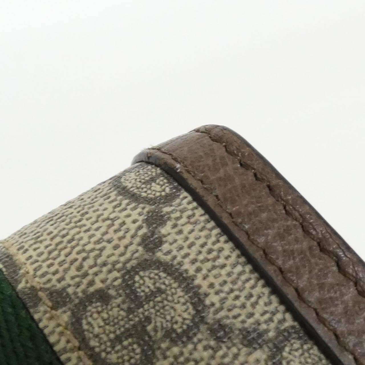 グッチ OPHIDIA 523155 96IWG 財布