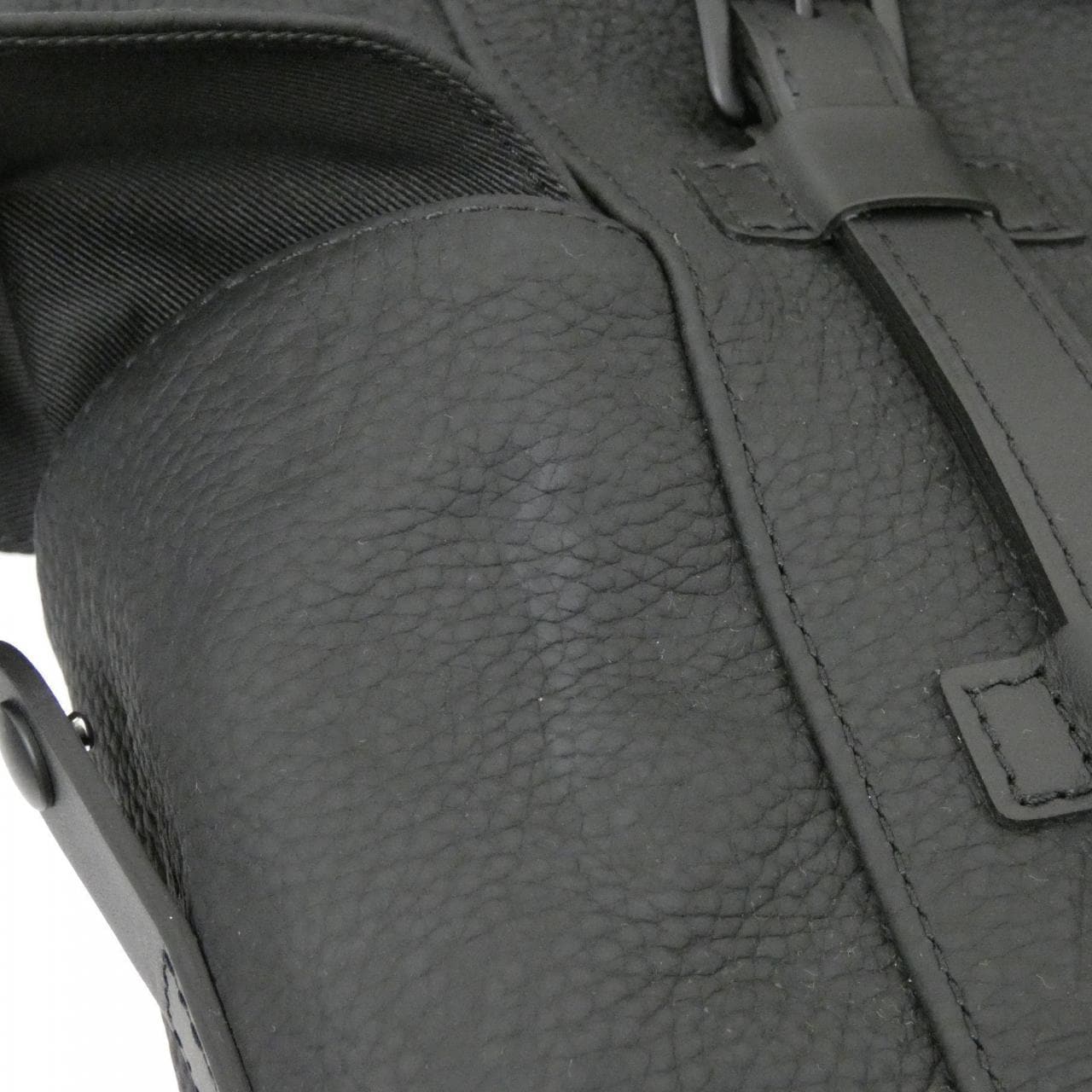 ルイヴィトン トリヨン モノグラム クリストファー PM M20899 リュックサック