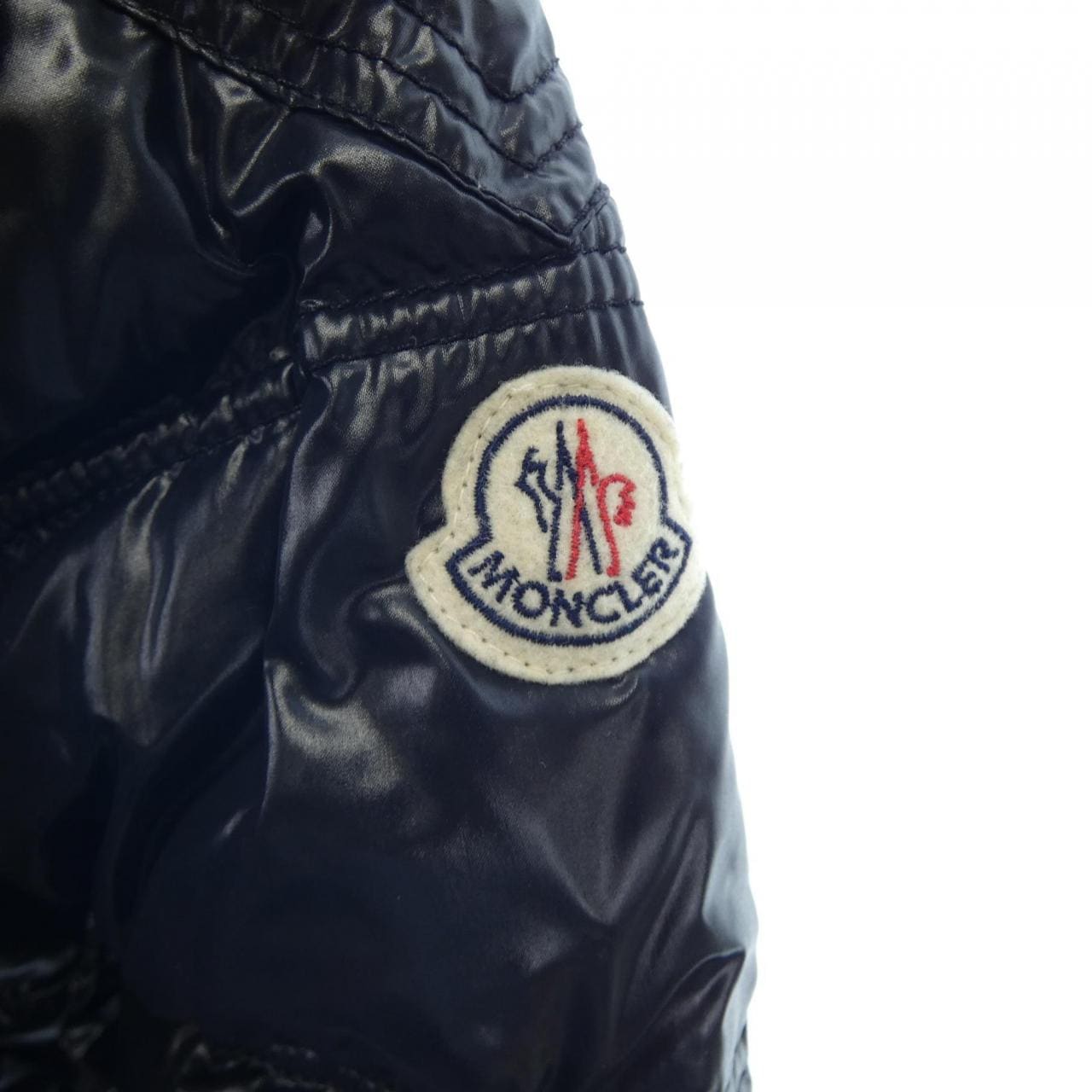 モンクレール MONCLER ダウンジャケット