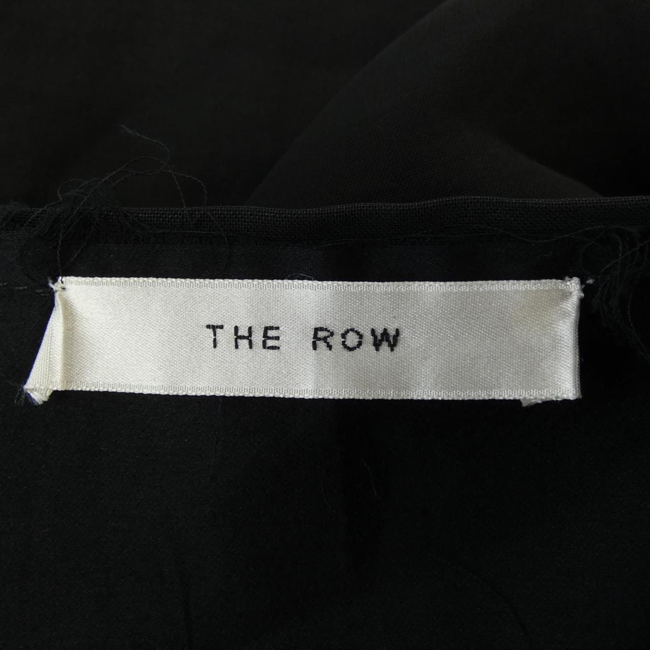 ザロウ THE ROW IWATA TOP 8933-W3927 トップス