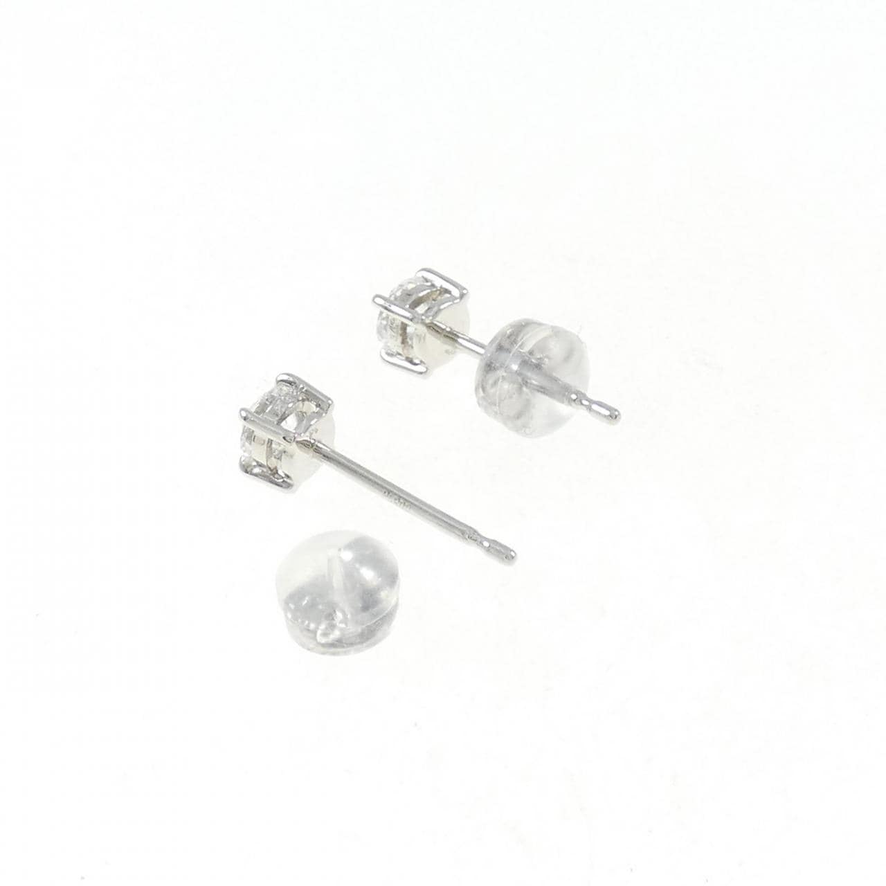 PT ダイヤモンド ピアス 0.302CT 0.304CT D VVS1 3EXT-EXT