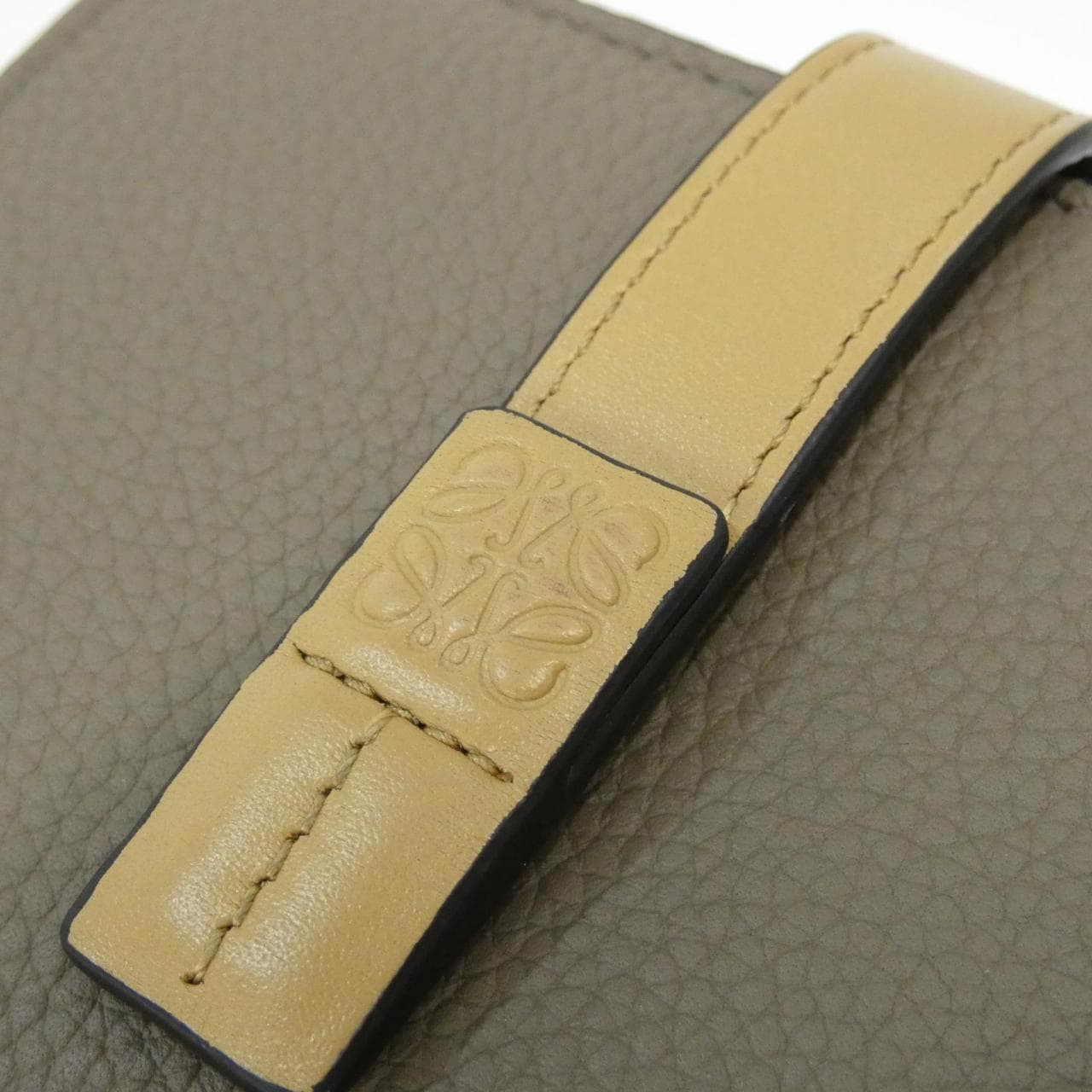 ロエベ C660Z41X02 財布