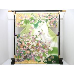 訪問着　友禅金彩加工　刺繍入り