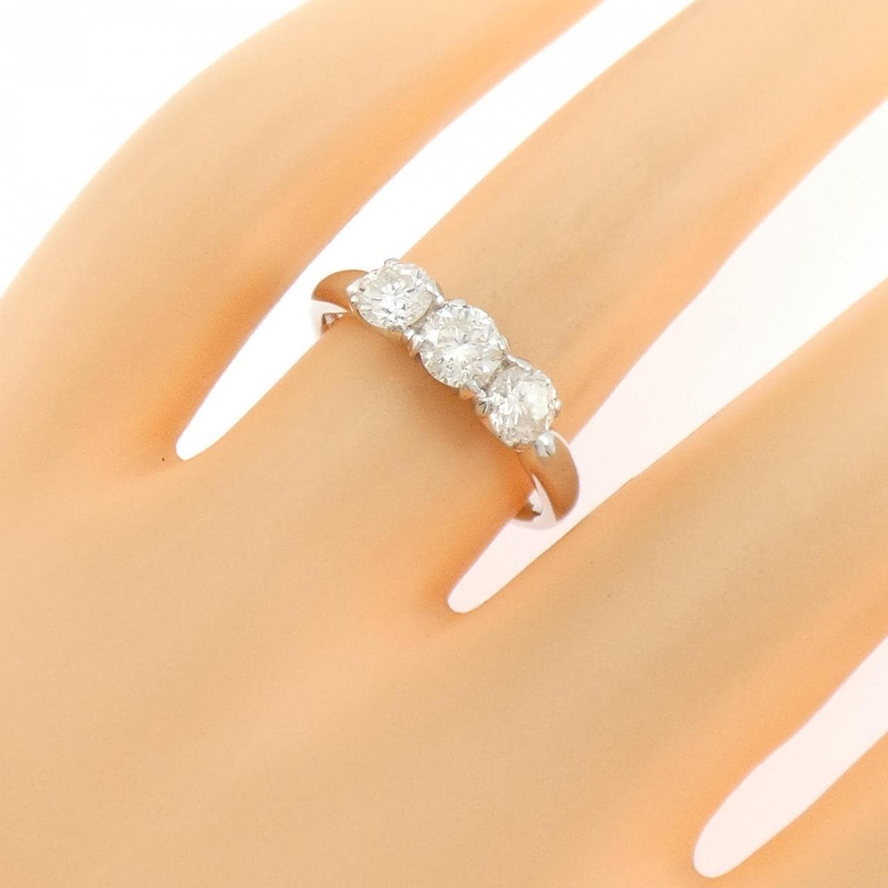 PT900 ダイヤモンド リング 1.01CT