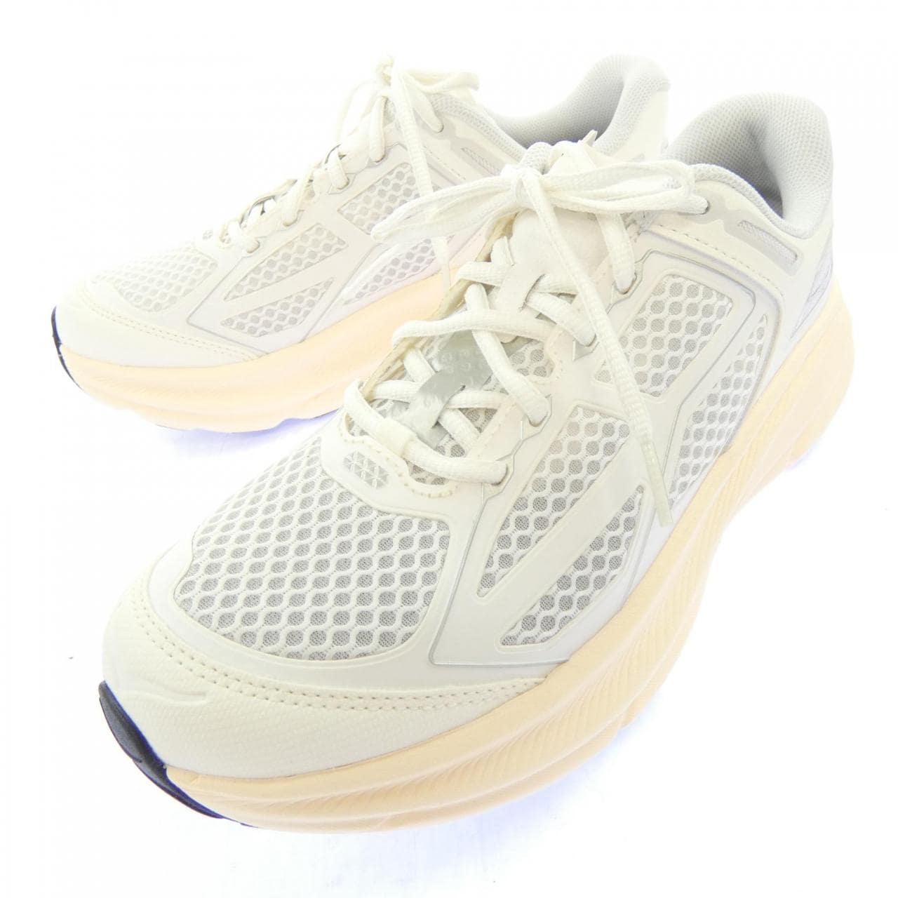 HOKA スニーカー