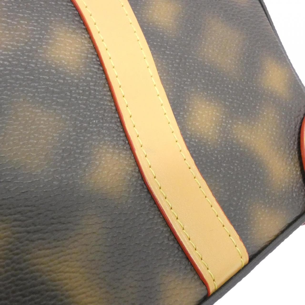 ルイヴィトン ディス イズ ノット モノグラム ソフトトランク M81580 ショルダーバッグ