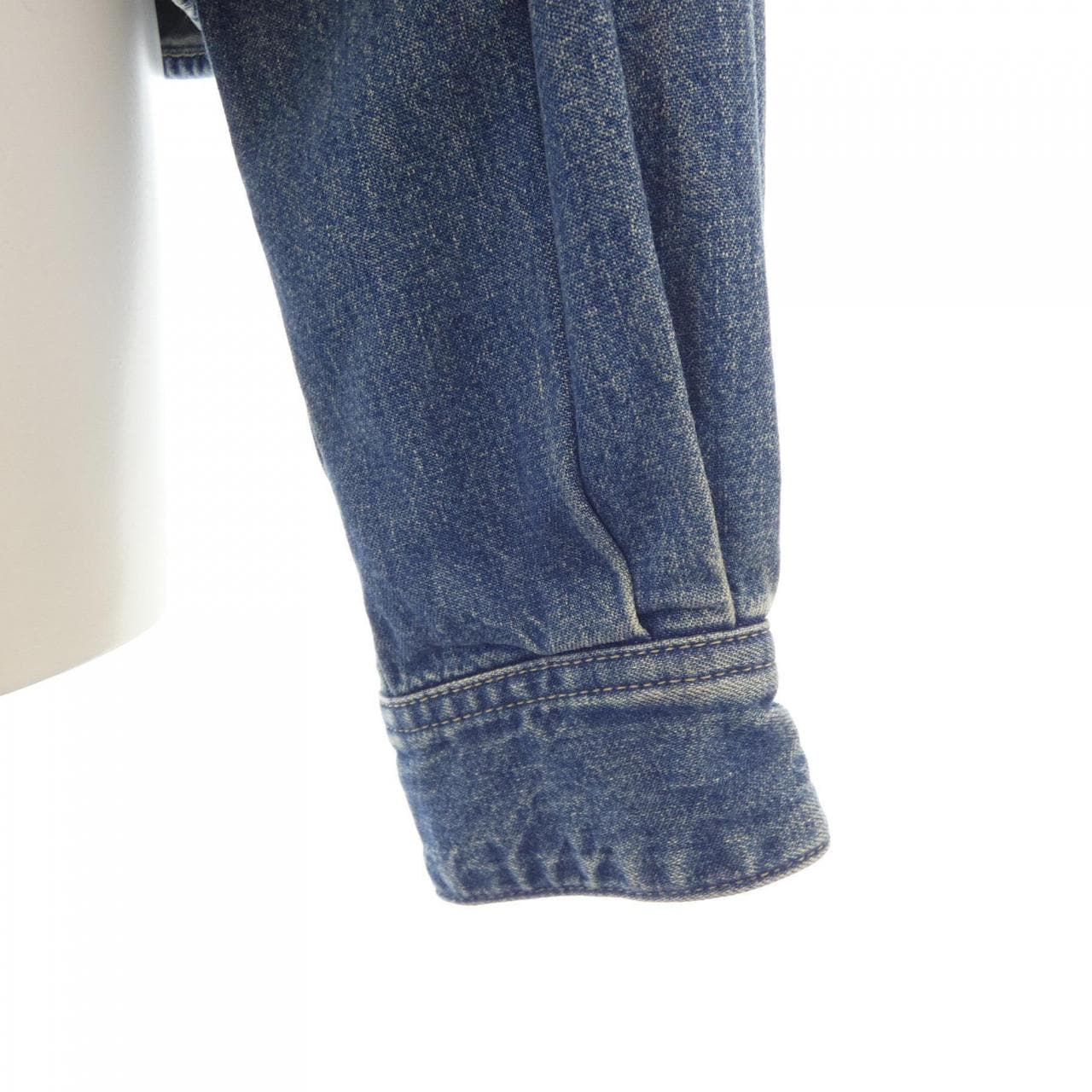 セリーヌ CELINE ユニオンオーシャンウォッシュデニム クロップドシャツ トリオンフ 2T187459N シャツ